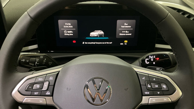 Volkswagen T-Roc 1.5 eTSI Life 5dr DSG Petrol Hatchback - Image 10